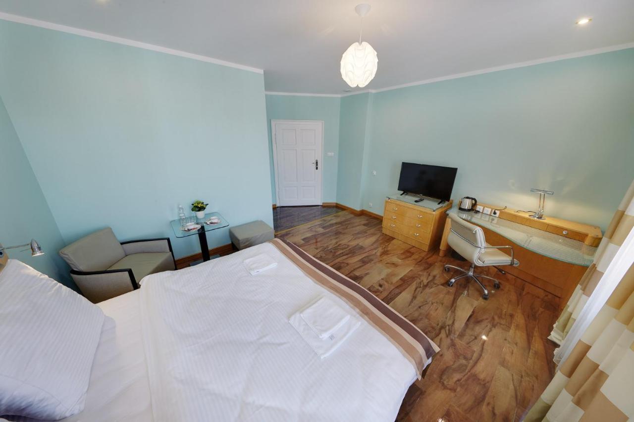 Aparthotel Katovice Exteriér fotografie