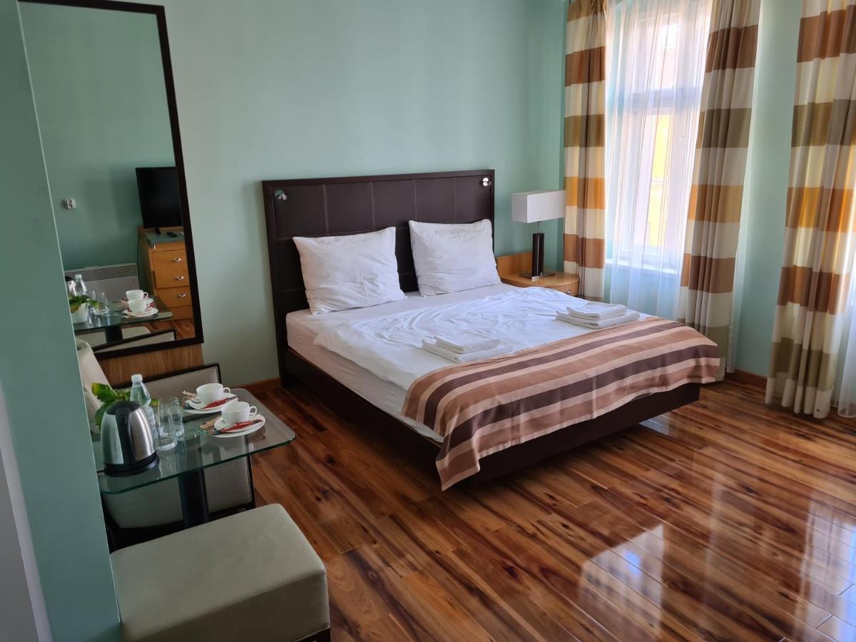 Aparthotel Katovice Exteriér fotografie