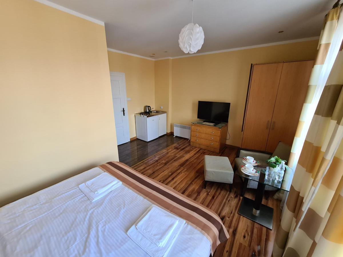 Aparthotel Katovice Exteriér fotografie