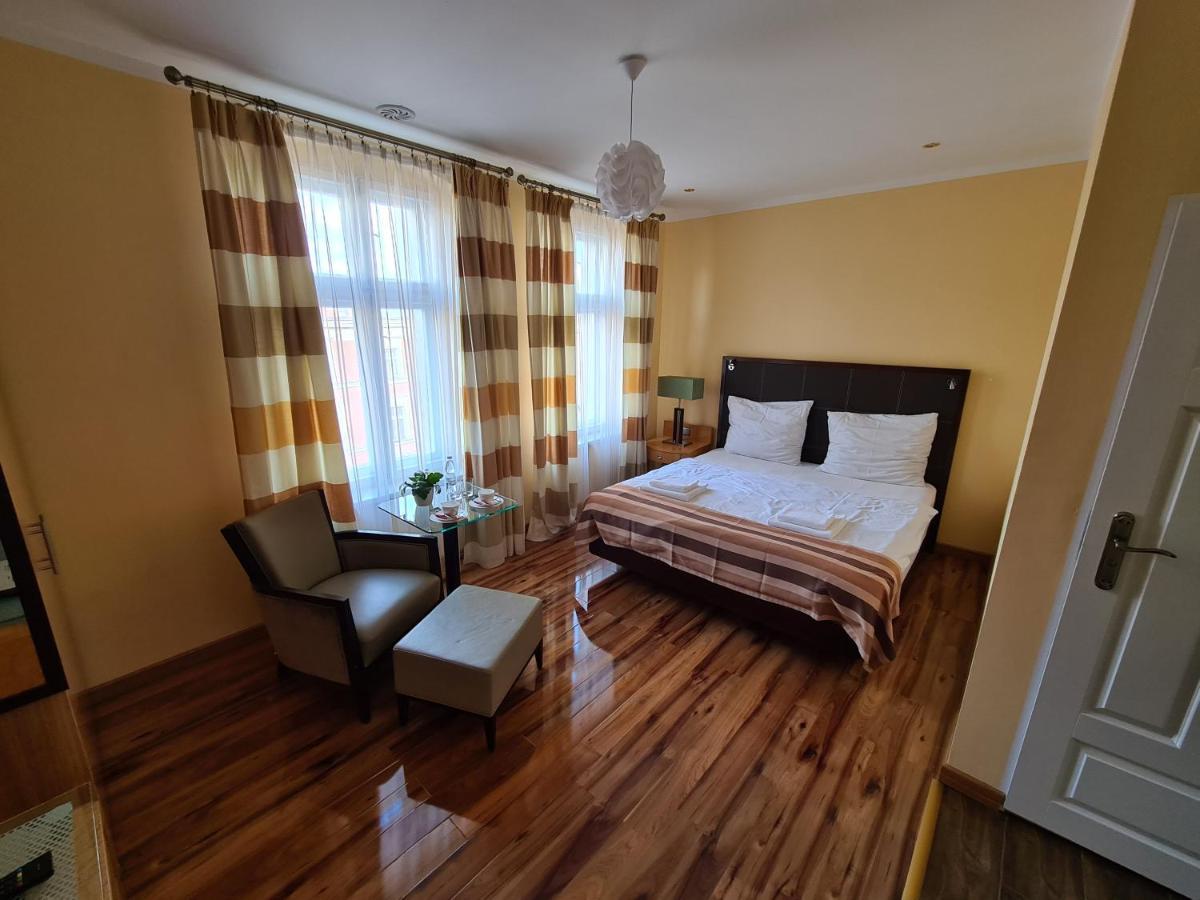Aparthotel Katovice Exteriér fotografie